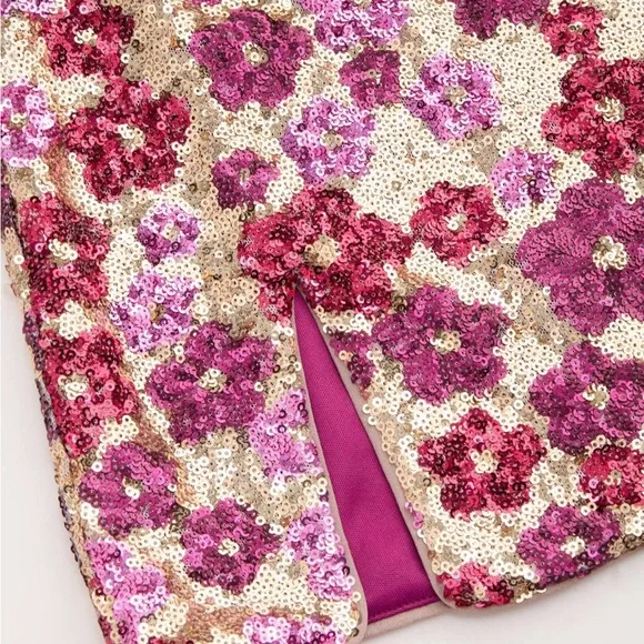 FLORAL SEQUIN SCOOP NECKLINE SPLIT MINI - Picture 2 of 4